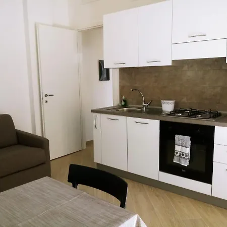 Casa Artemisia Кьявари